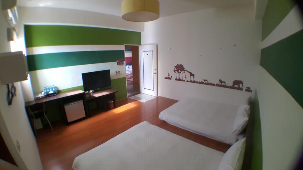 Outdoor Sports Guest House Hualien Rom bilde